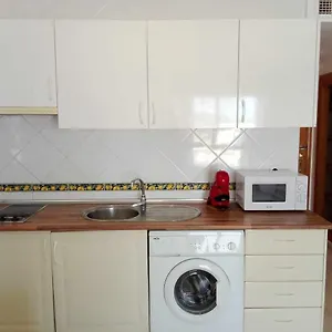 https://fantastico-estudio-en-urbanizacion-vela-de-mar.1costadelsol.com