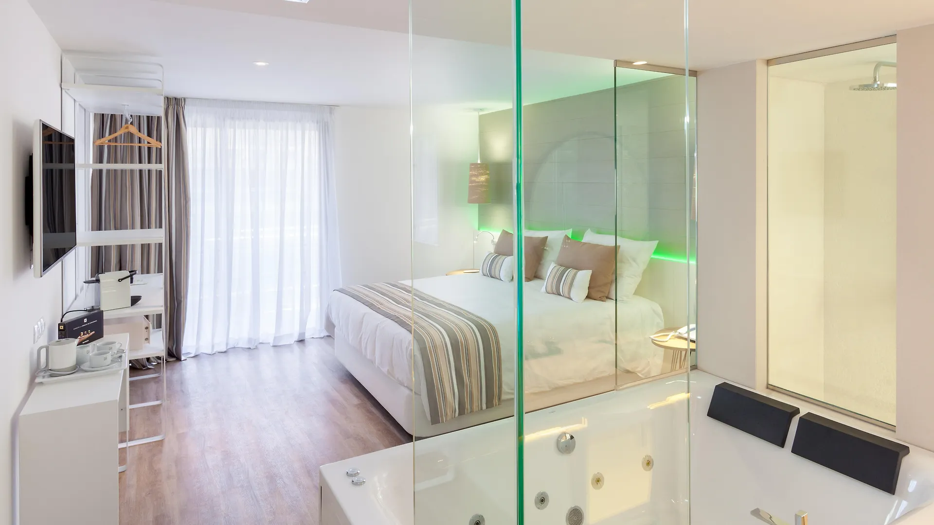Tigotan Lovers & Friends Playa De Las Americas - Adults Only 4*, Playa de las Americas (Tenerife)