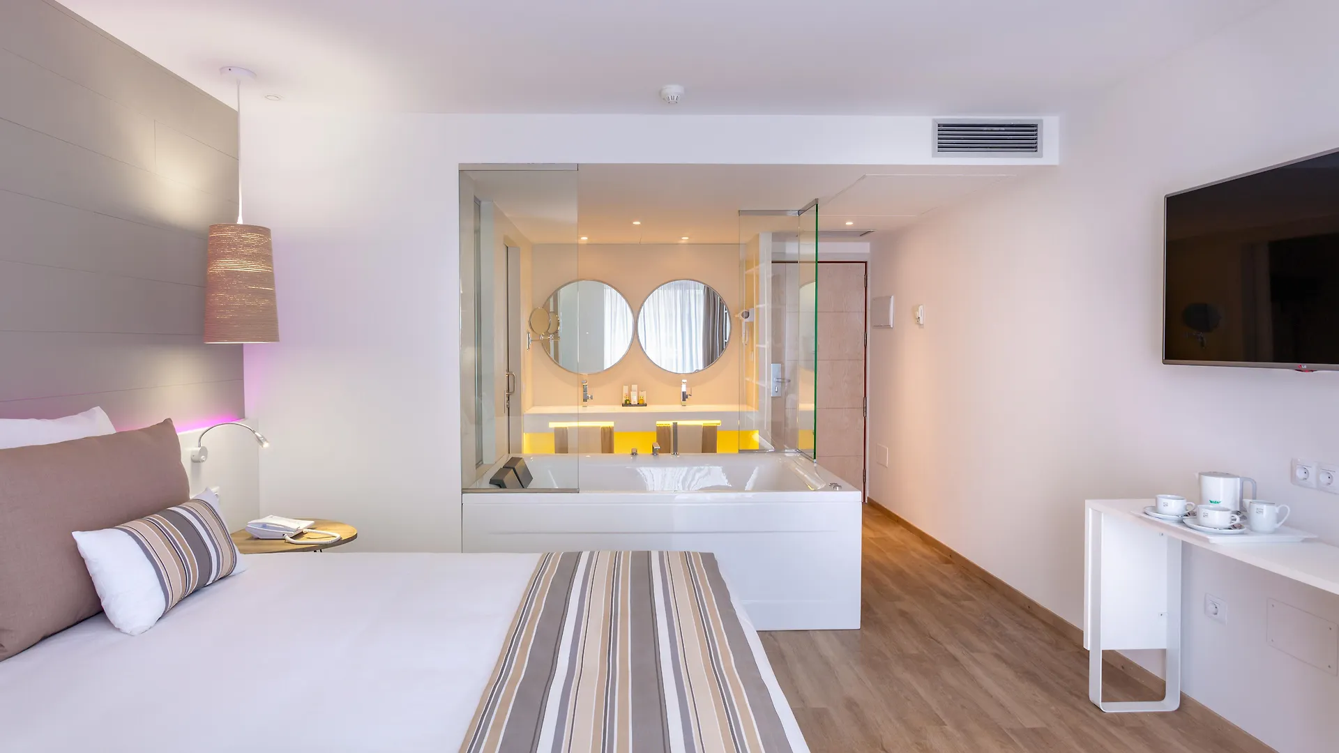 Hotel Tigotan Lovers & Friends Playa De Las Americas - Adults Only